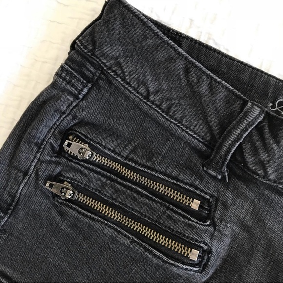 American Eagle Washed Black Jean Shorts Y2K Size 6. - Picture 5 of 6